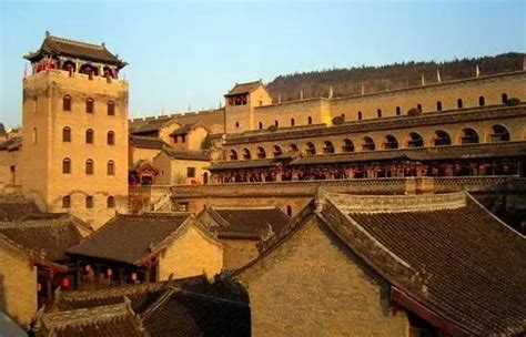 中国北方第一文化巨族之宅，康熙两次下榻于此，被称为民间故宫