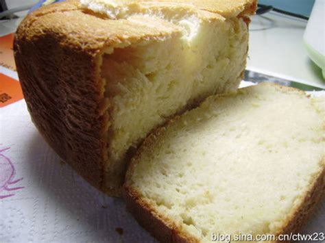 面包机做面包凉了才能切吗,用面包机做面包怎么切
