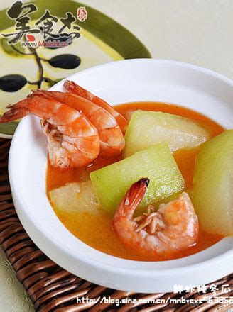 《冬瓜炖大虾》美味又补水,冬瓜炖虾日怎么做好吃