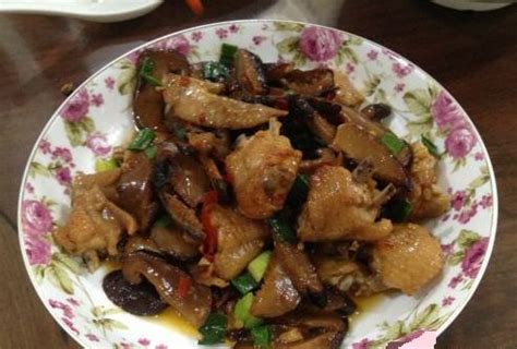 芹菜炒腊肉怎么好吃又简单,腊肉怎么做好吃