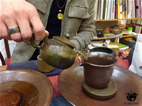 怎么鉴别柴烧茶壶,柴烧茶器之茶壶