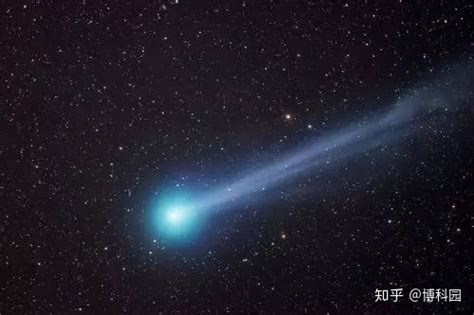 彗星为什么会有尾巴,彗星可以有几条尾巴