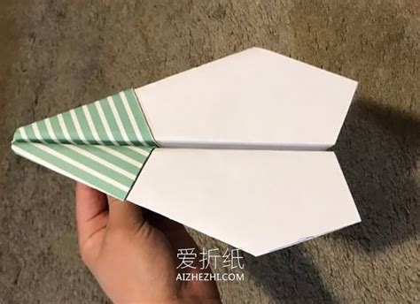 叠纸飞机怎么折,漂移纸飞机怎么叠