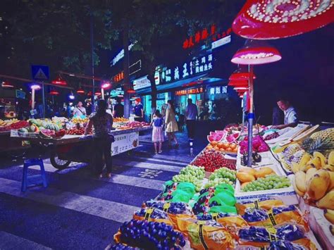 摆地摊卖玩具位置选在哪里好