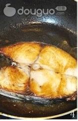 咸馬鮫魚片怎么吃,香煎馬鮫魚的做法步驟